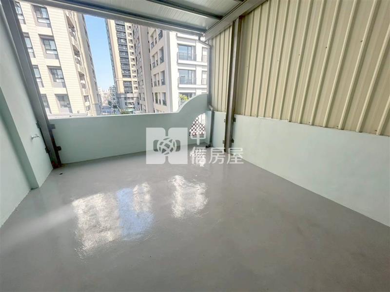 安平五期市政府包租公透天店住房屋室內格局與周邊環境