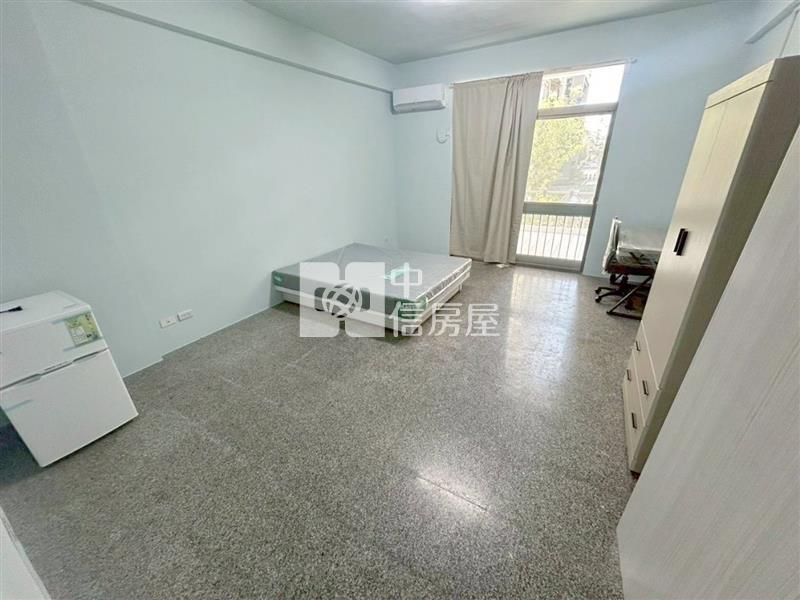 安平五期市政府包租公透天店住房屋室內格局與周邊環境