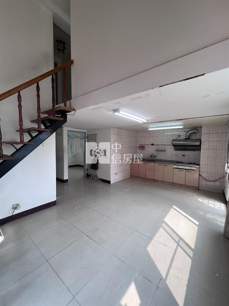 西屯逢甲精華地段3房雙衛浴捷運宅房屋室內格局與周邊環境