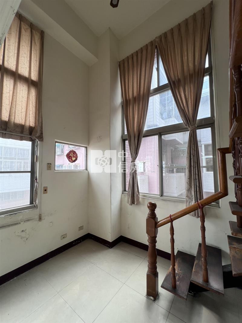 西屯逢甲精華地段3房雙衛浴捷運宅房屋室內格局與周邊環境