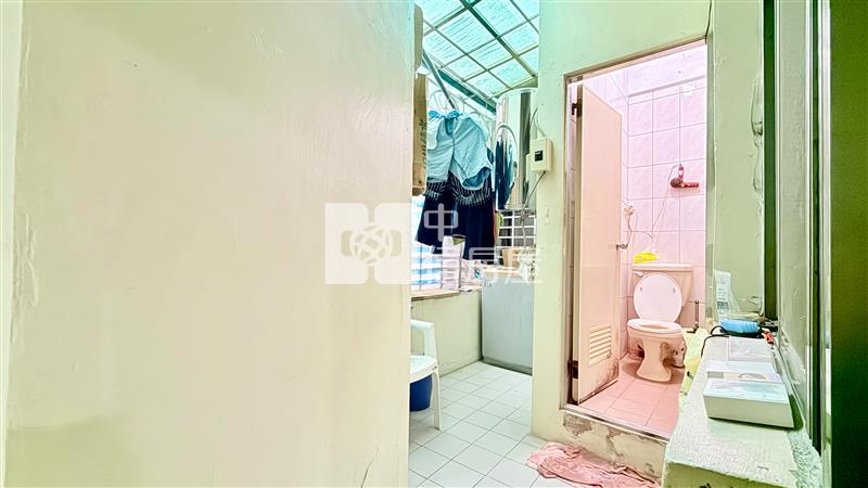 台中小鎮超值透天房屋室內格局與周邊環境