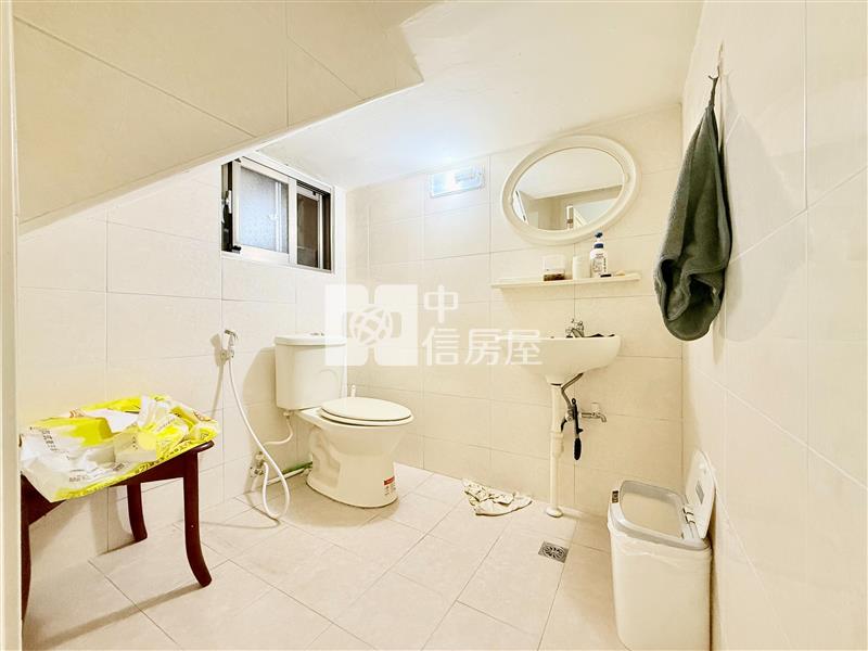 台中小鎮超值透天房屋室內格局與周邊環境