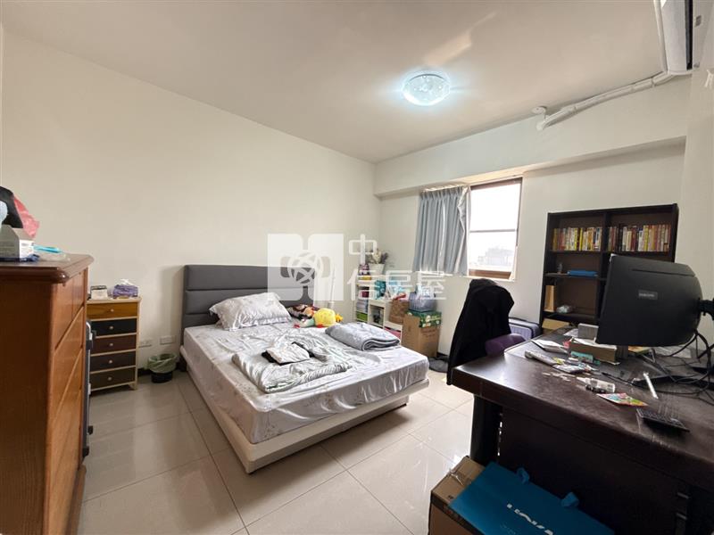 專任★近青埔面寬5.7米雙車位美別墅房屋室內格局與周邊環境