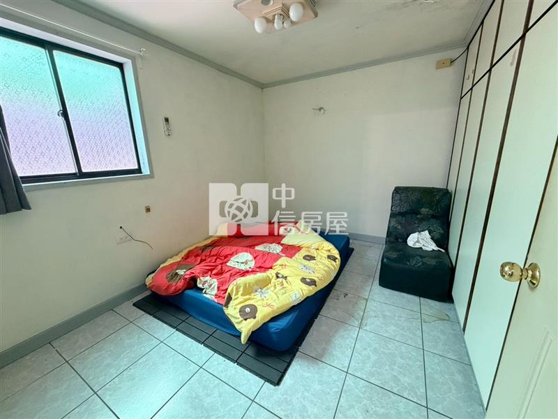 ●七堵東新街火車站旁5房房屋室內格局與周邊環境