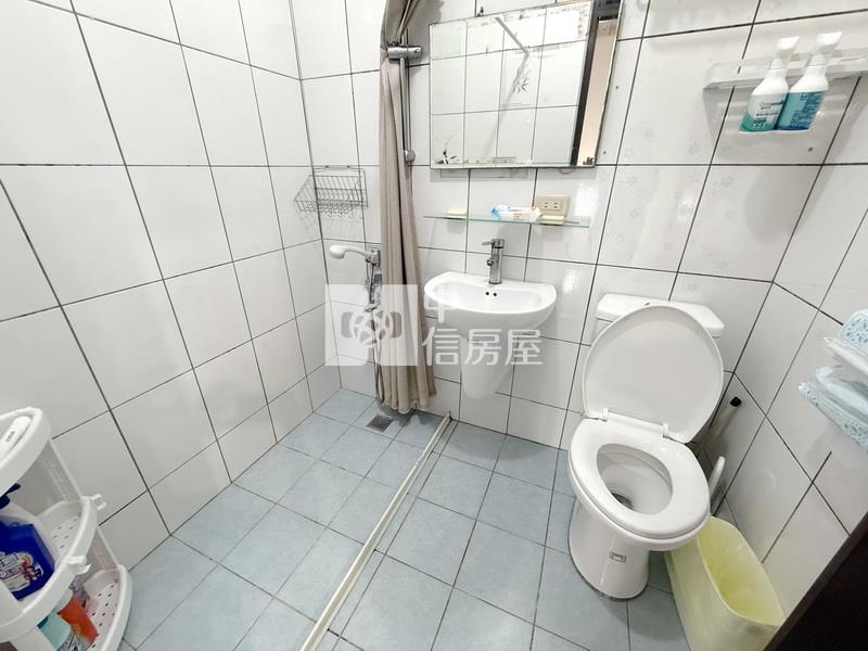 中壢區崁頂路面寬3房透天房屋室內格局與周邊環境