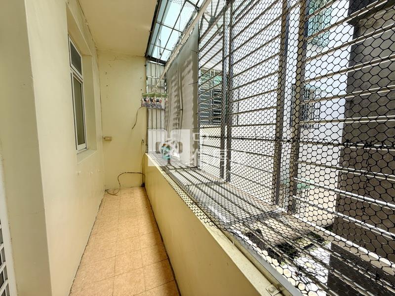 中壢區崁頂路面寬3房透天房屋室內格局與周邊環境