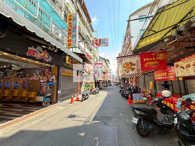 逢甲便當街收租六套房房屋室內格局與周邊環境