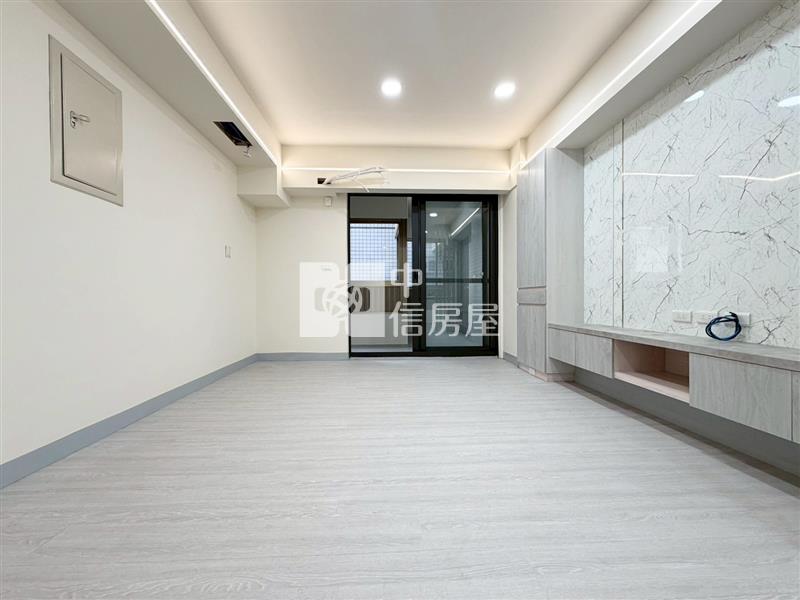 北平商圈低總價整理三房車位房屋室內格局與周邊環境