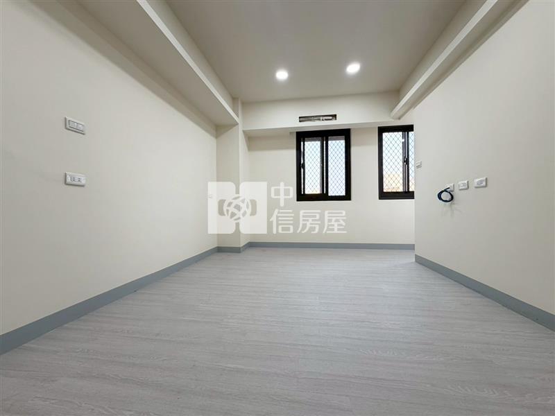 北平商圈低總價整理三房車位房屋室內格局與周邊環境