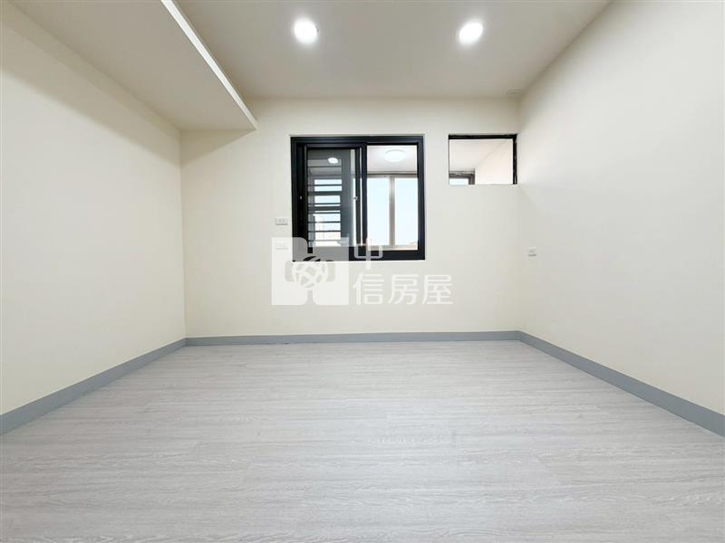 北平商圈低總價整理三房車位房屋室內格局與周邊環境