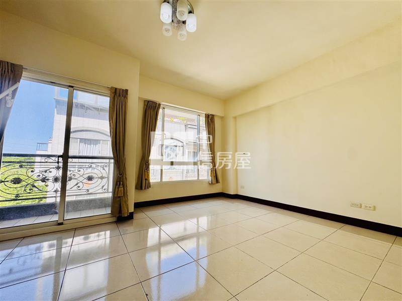 楊梅幼獅交流道 埔心邊間花園別墅房屋室內格局與周邊環境