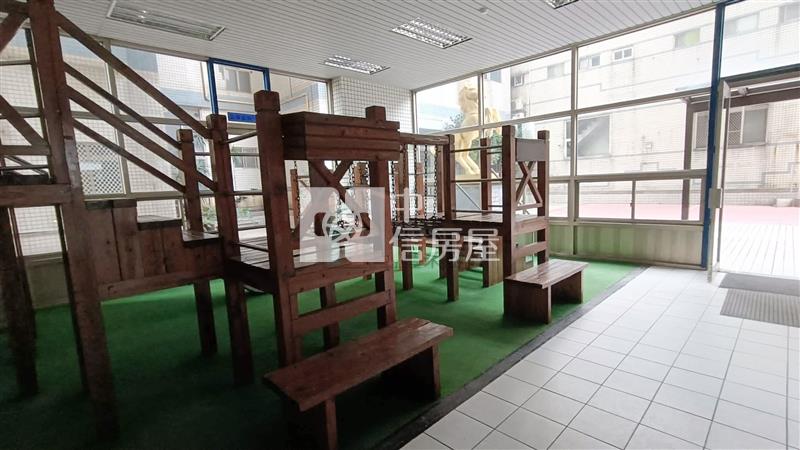 【豐禾】海華商圈大坪數景觀四房車房屋室內格局與周邊環境