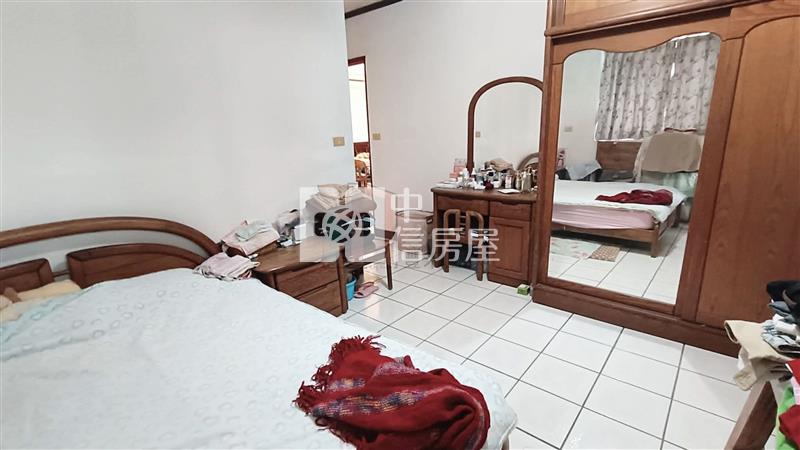 【豐禾】海華商圈大坪數景觀四房車房屋室內格局與周邊環境