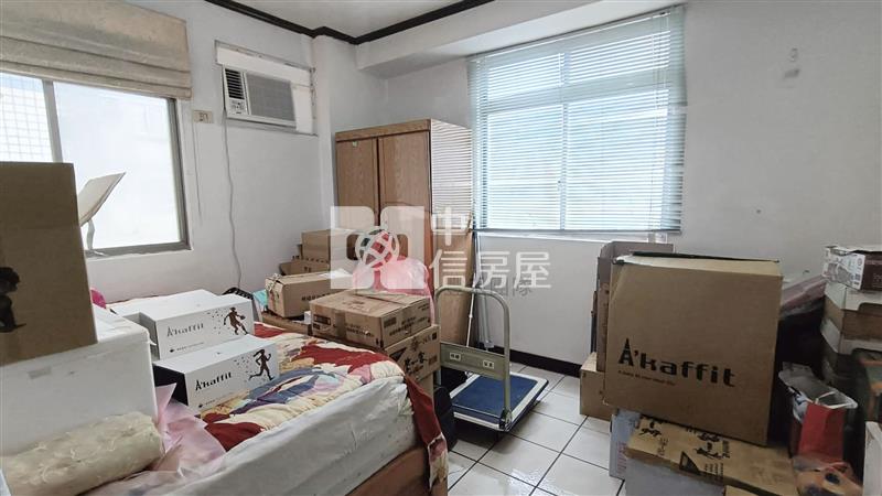 【豐禾】海華商圈大坪數景觀四房車房屋室內格局與周邊環境