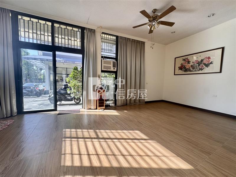 楊梅瑞塘國小 邊間大透天房屋室內格局與周邊環境