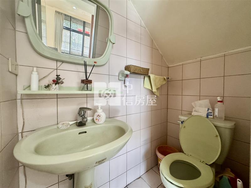 楊梅瑞塘國小 邊間大透天房屋室內格局與周邊環境