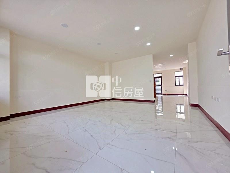 潭子全新鋼骨庭院透天房屋室內格局與周邊環境