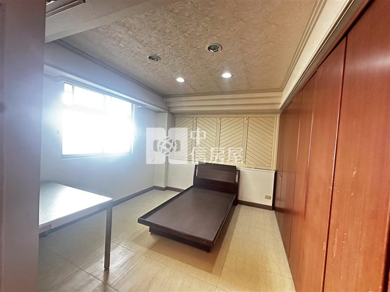 ▲安樂向陽電梯大樓房屋室內格局與周邊環境