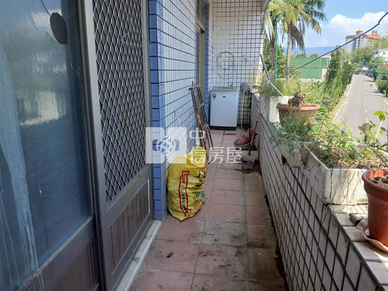 旗山大地坪低總價大面寬超值透天房屋室內格局與周邊環境