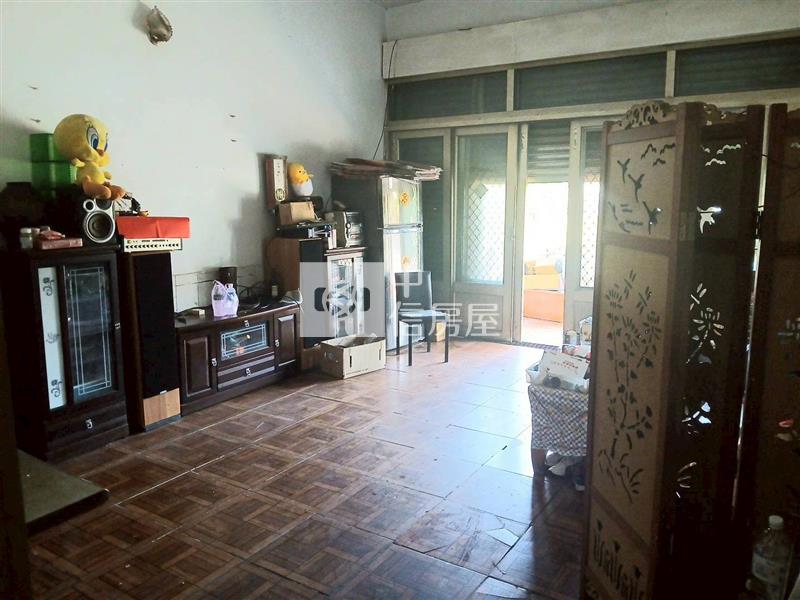 旗山大地坪低總價大面寬超值透天房屋室內格局與周邊環境