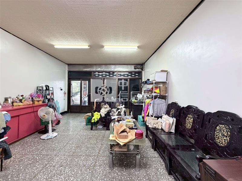 (專委)藝文特區南平運動中心正對面透天店面房屋室內格局與周邊環境