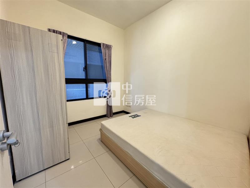 青埔A18聯上世界2房車房屋室內格局與周邊環境