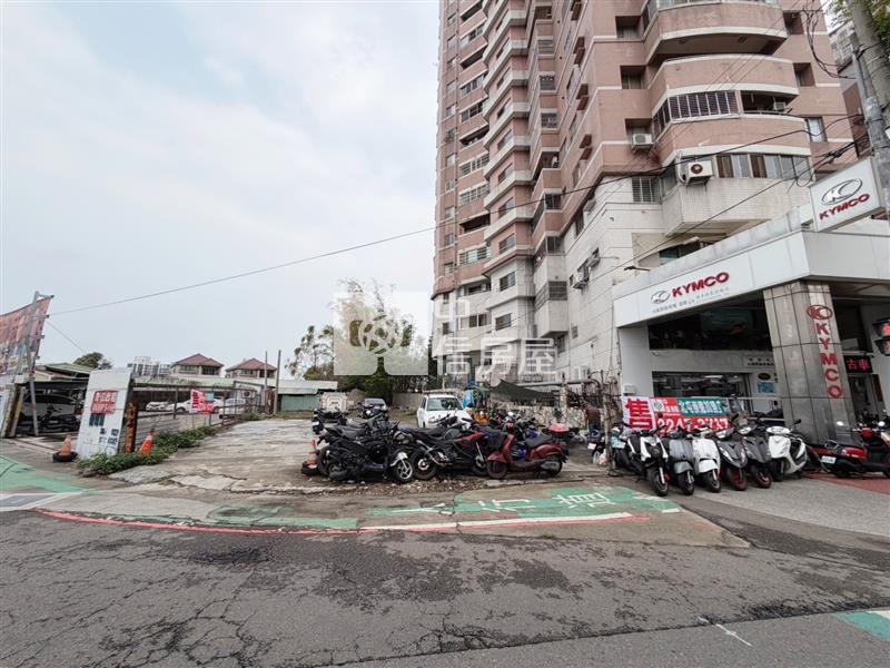 豐原葫蘆墩公園旁建地房屋室內格局與周邊環境