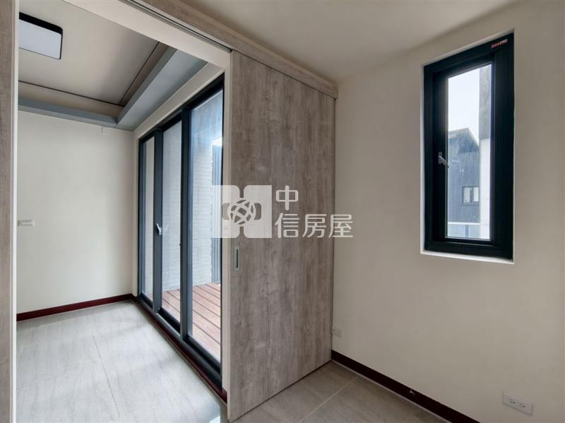 弘文全新未住電梯別墅首推房屋室內格局與周邊環境