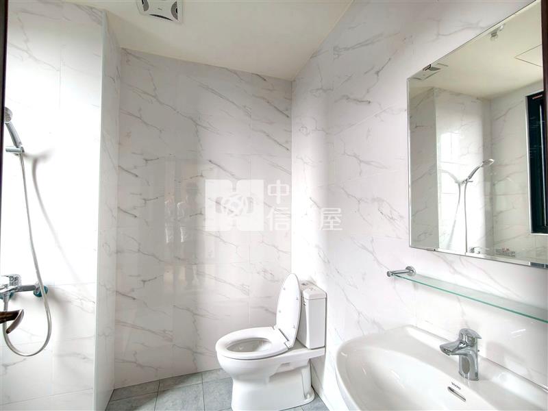 弘文全新未住電梯別墅首推房屋室內格局與周邊環境