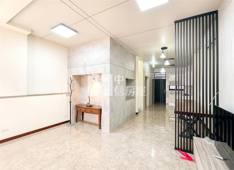 弘文全新未住電梯別墅首推房屋室內格局與周邊環境