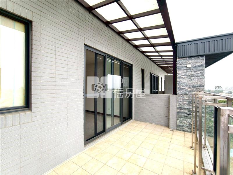 弘文全新未住電梯別墅首推房屋室內格局與周邊環境