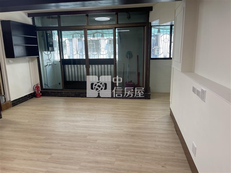 鹽埕埔商圈捷運站電梯2房房屋室內格局與周邊環境