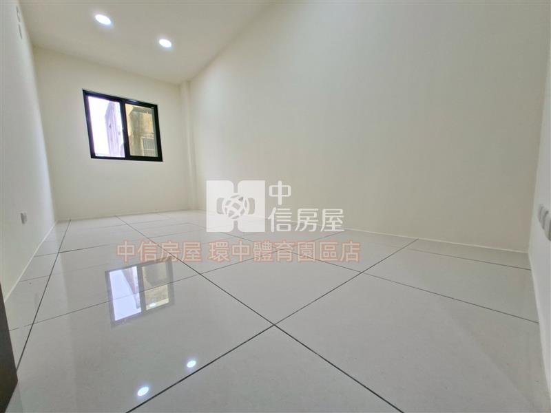 楊梅幼獅工業區翻新透天(1)房屋室內格局與周邊環境