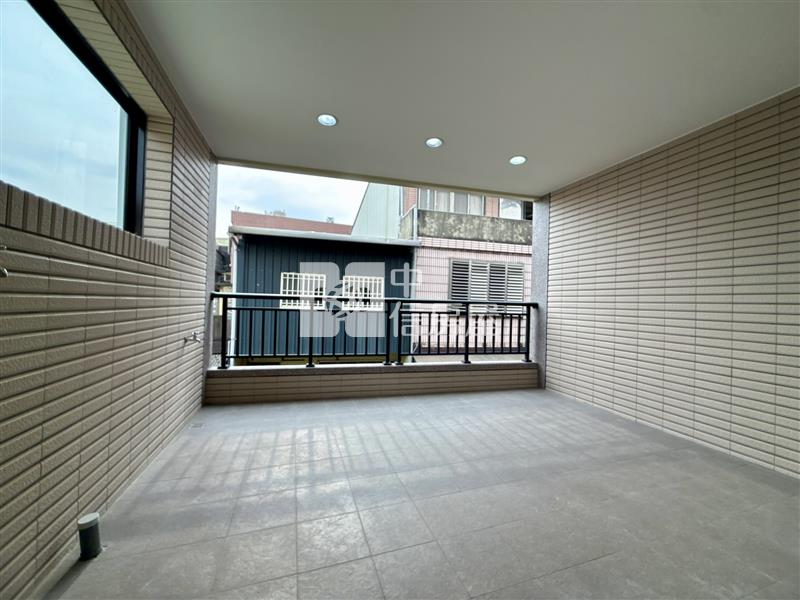 【安家】南勢重劃區前院停車透天房屋室內格局與周邊環境