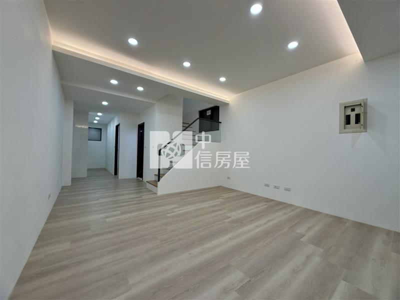 【安家】南勢重劃區前院停車透天房屋室內格局與周邊環境