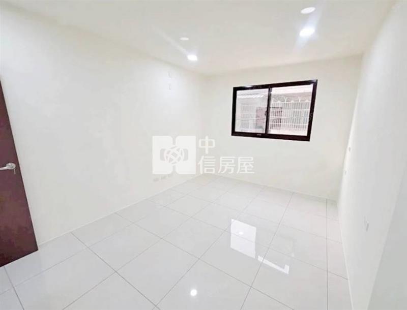 【新世紀】楊梅幼獅路高榮國小整新美透天B房屋室內格局與周邊環境