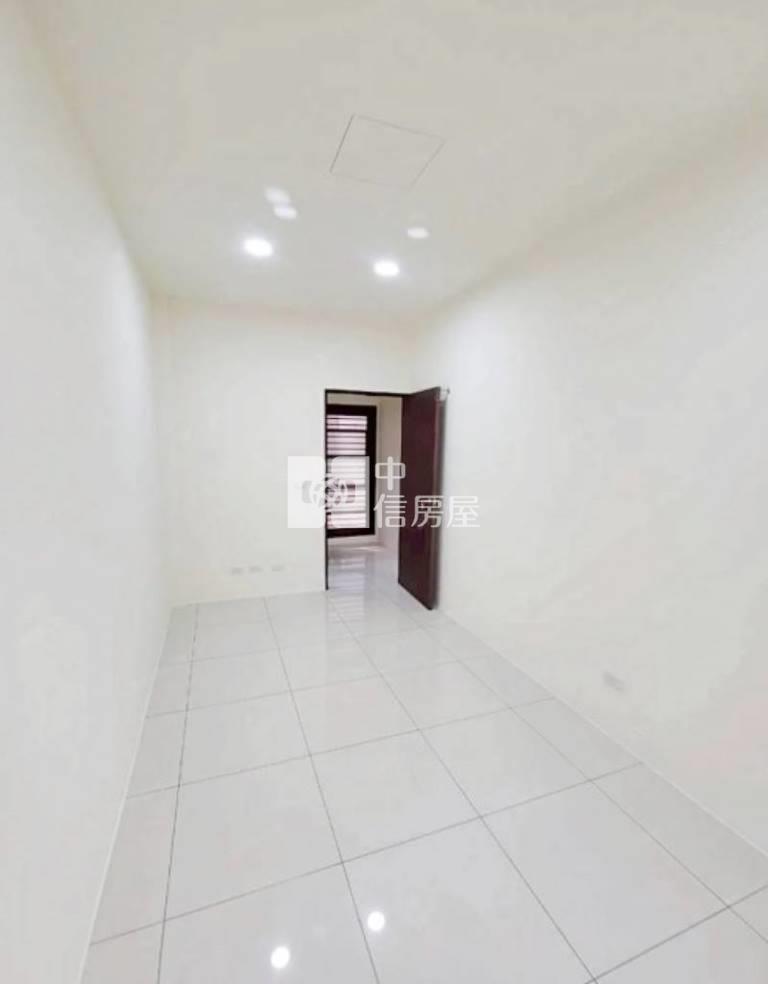 【新世紀】楊梅幼獅路高榮國小整新美透天B房屋室內格局與周邊環境