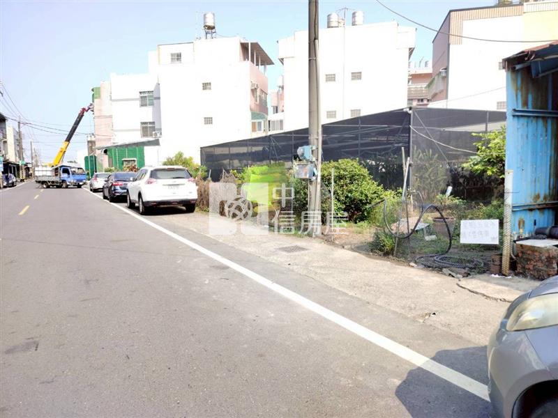 萬丹鄉雙學區建地房屋室內格局與周邊環境