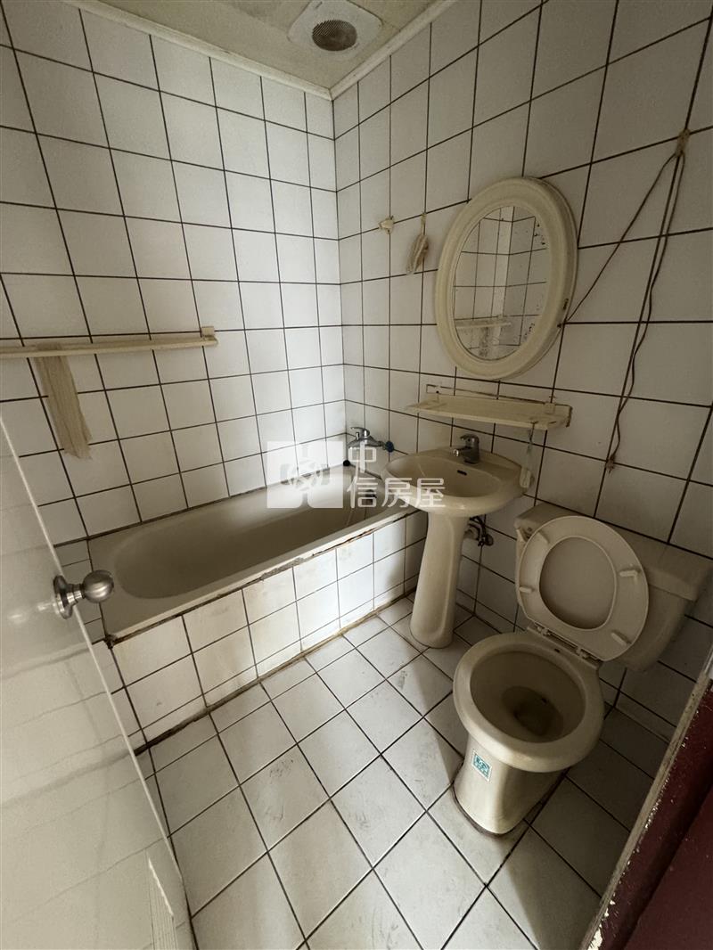 中央甲天下景觀3房房屋室內格局與周邊環境