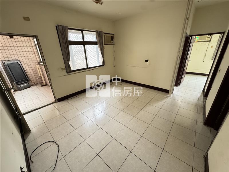 中央甲天下景觀3房房屋室內格局與周邊環境