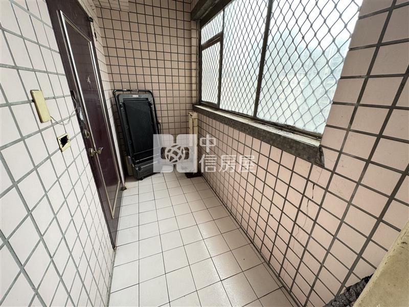 中央甲天下景觀3房房屋室內格局與周邊環境