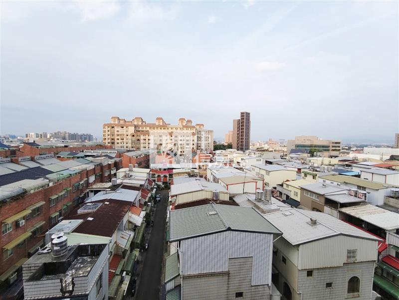 內壢環中商圈小資成家美2房房屋室內格局與周邊環境