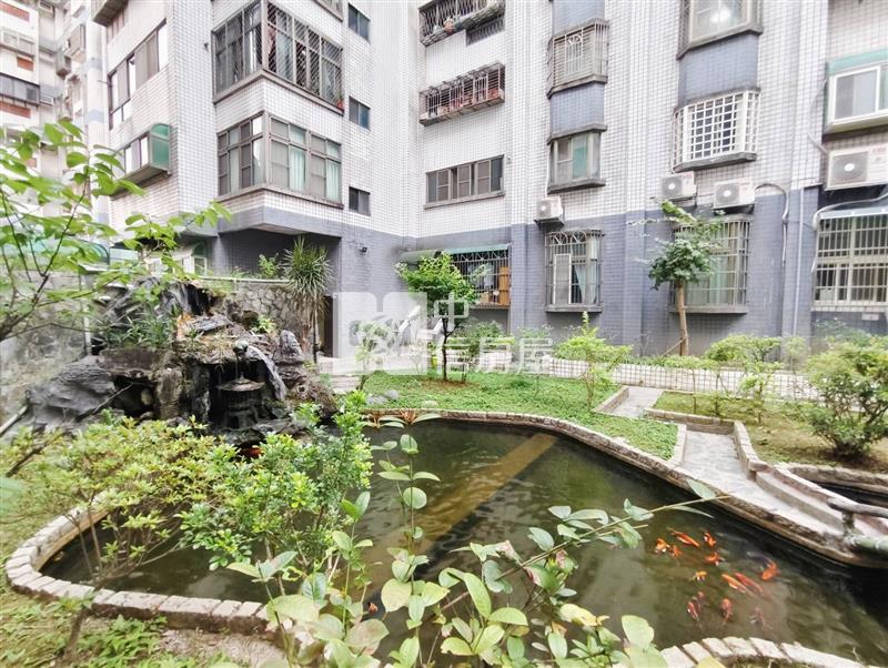 內壢環中商圈小資成家美2房房屋室內格局與周邊環境