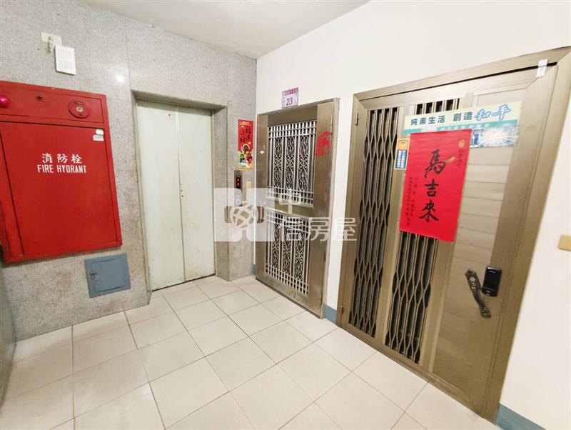 內壢環中商圈小資成家美2房房屋室內格局與周邊環境