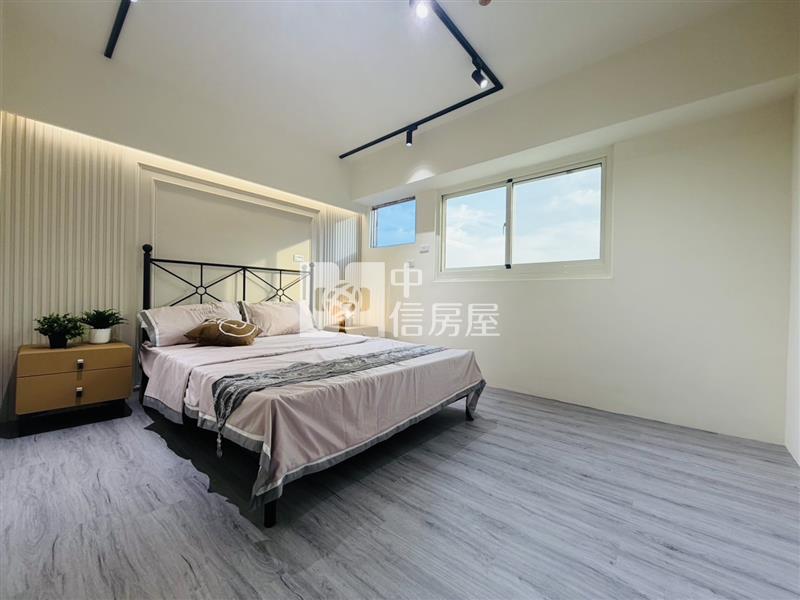 忠孝整新1+2車位美廈房屋室內格局與周邊環境