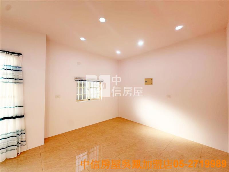 民生社區車庫美別墅房屋室內格局與周邊環境