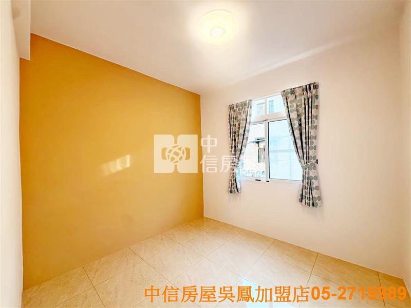 民生社區車庫美別墅房屋室內格局與周邊環境