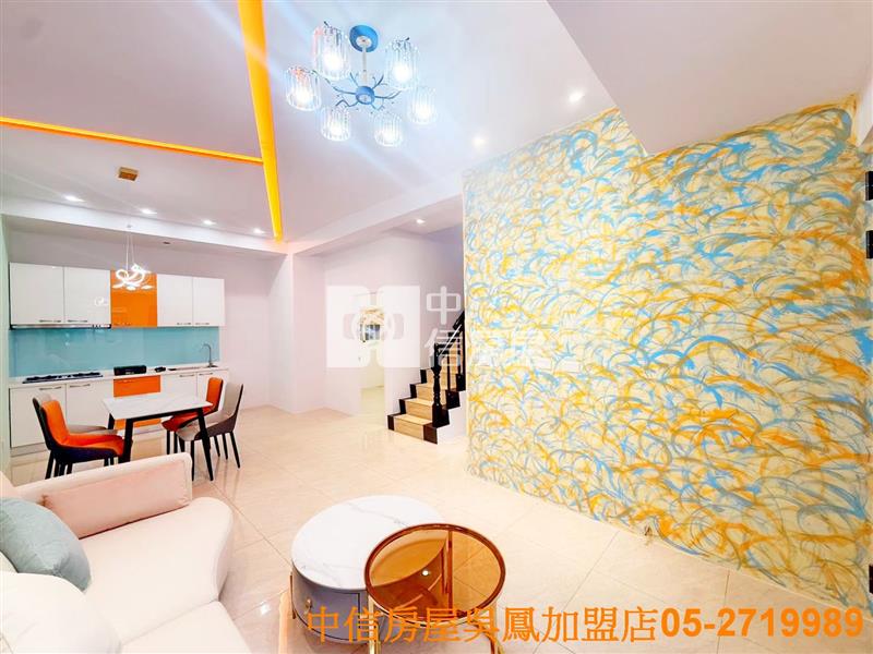 民生社區車庫美別墅房屋室內格局與周邊環境