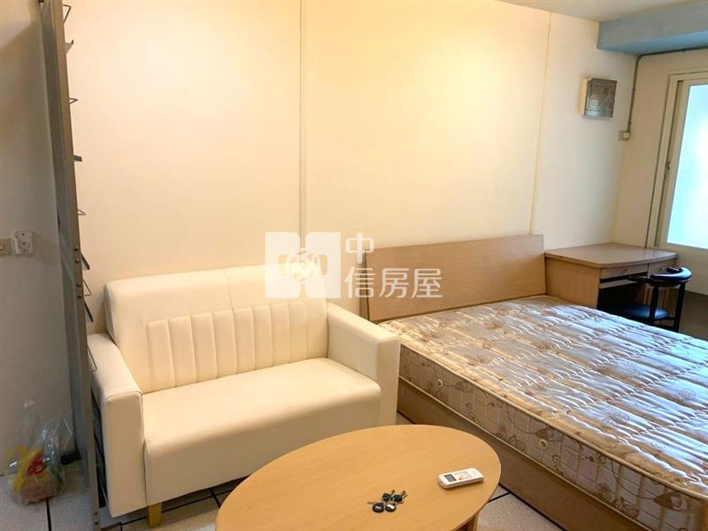 西屯路蓋特大樓收租三套房房屋室內格局與周邊環境