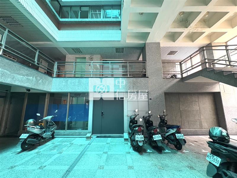 西屯路蓋特大樓收租三套房房屋室內格局與周邊環境